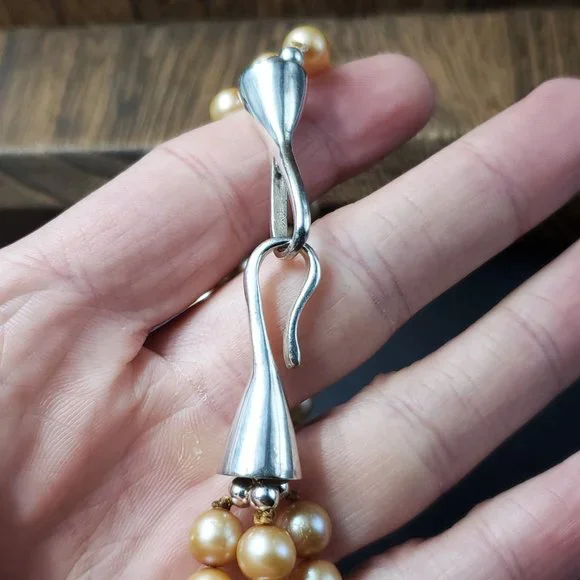 20 Inch Sterling Silver Triple Strings Of Pearls And Woven Pendant Necklace - Picture 5 of 7